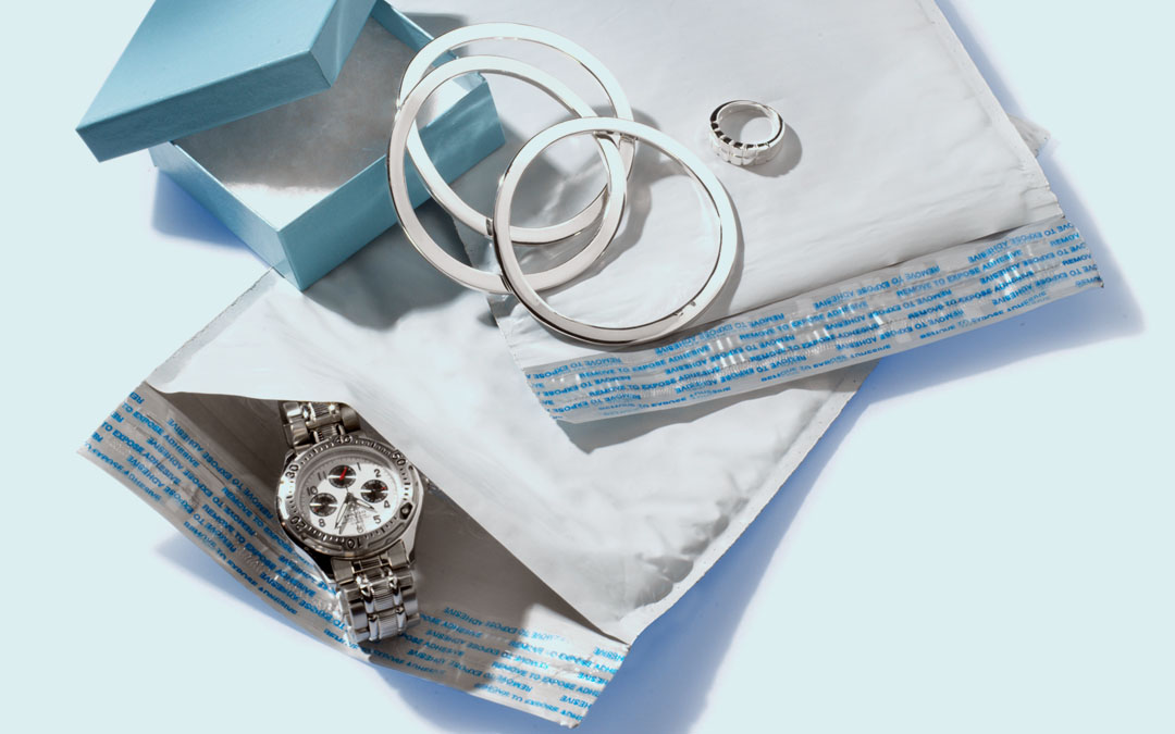 The 5 Supplies You’ll Need for Shipping Jewelry