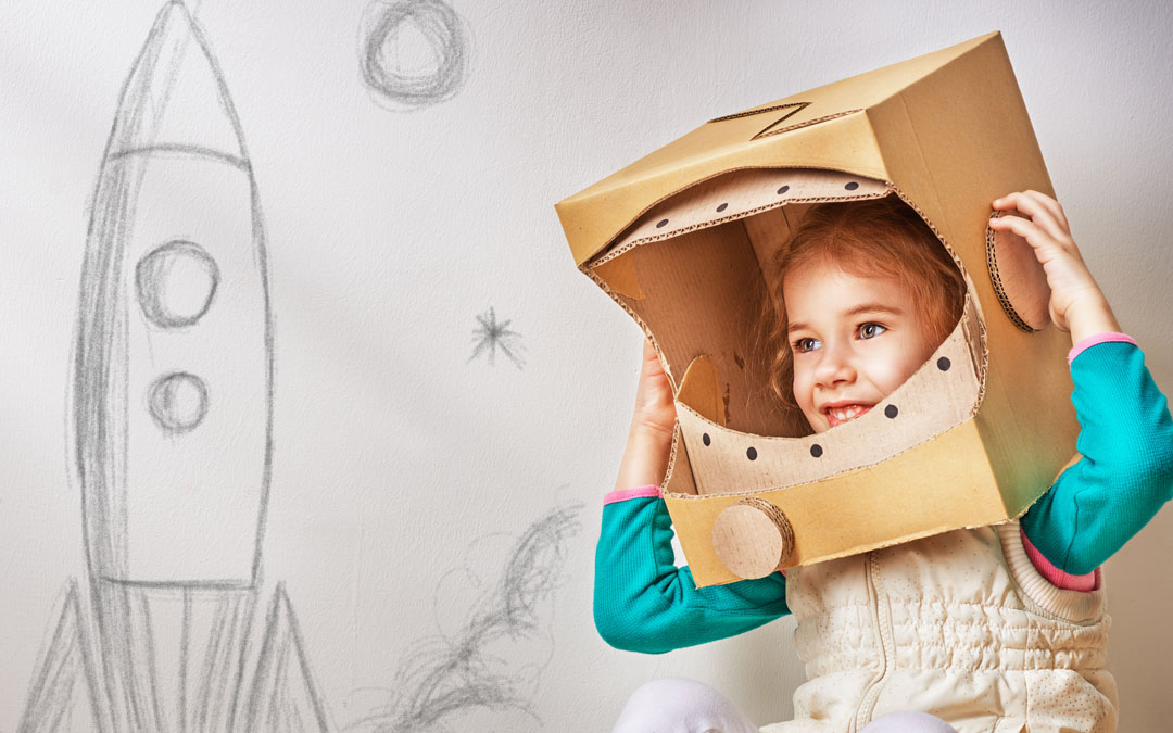 6 (More!) Corrugated Costumes for Halloween Lovers