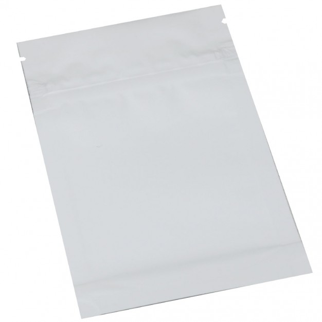 Medjacket™ Child-Resistant Reclosable Pouch, Matte White, 4.00 x 6.00 x 1.50"