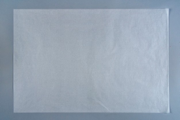 White Pan Liners, Quilon Paper, 24 3/8 x 16 3/8"